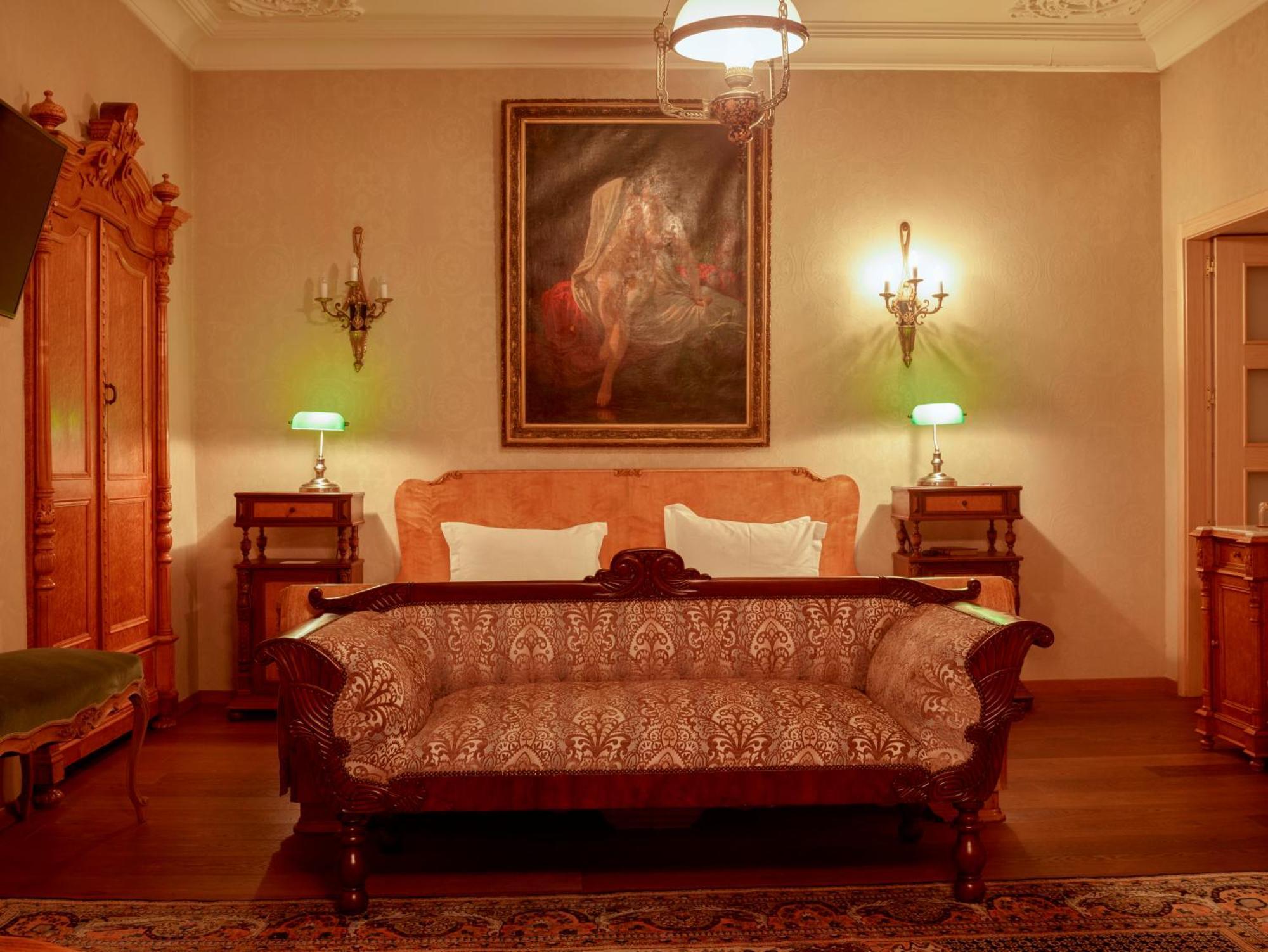 Vinotel Boutique Hotel Tbilisi Rum bild