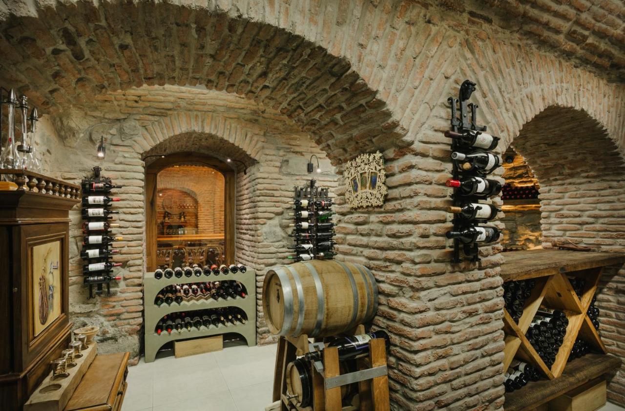 Vinotel Boutique Hotel Tbilisi Exteriör bild