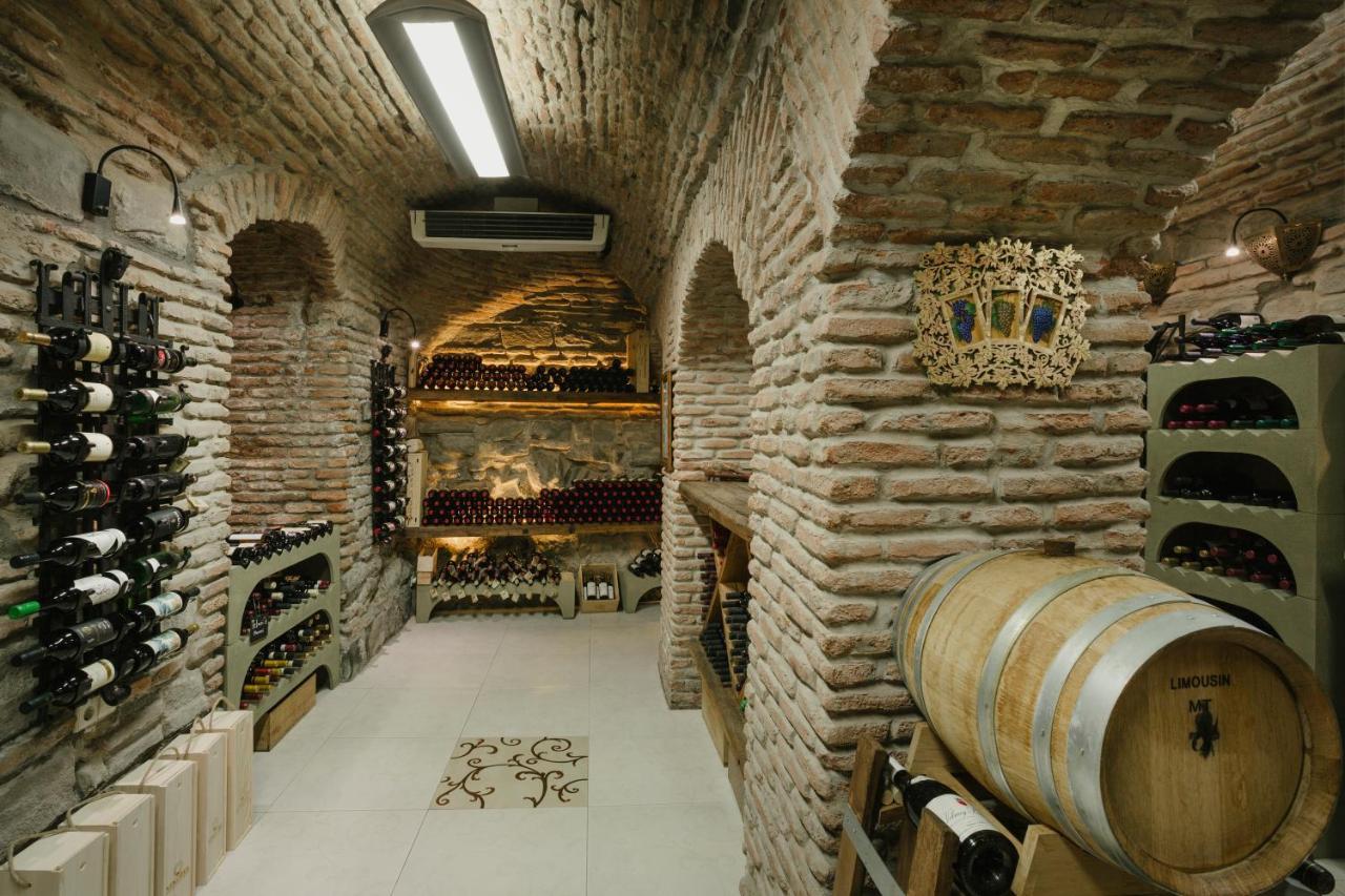 Vinotel Boutique Hotel Tbilisi Exteriör bild