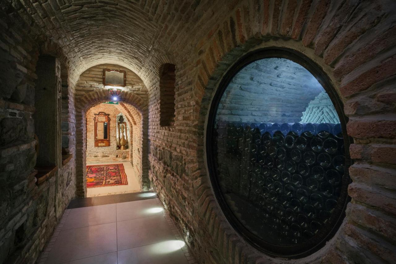 Vinotel Boutique Hotel Tbilisi Exteriör bild