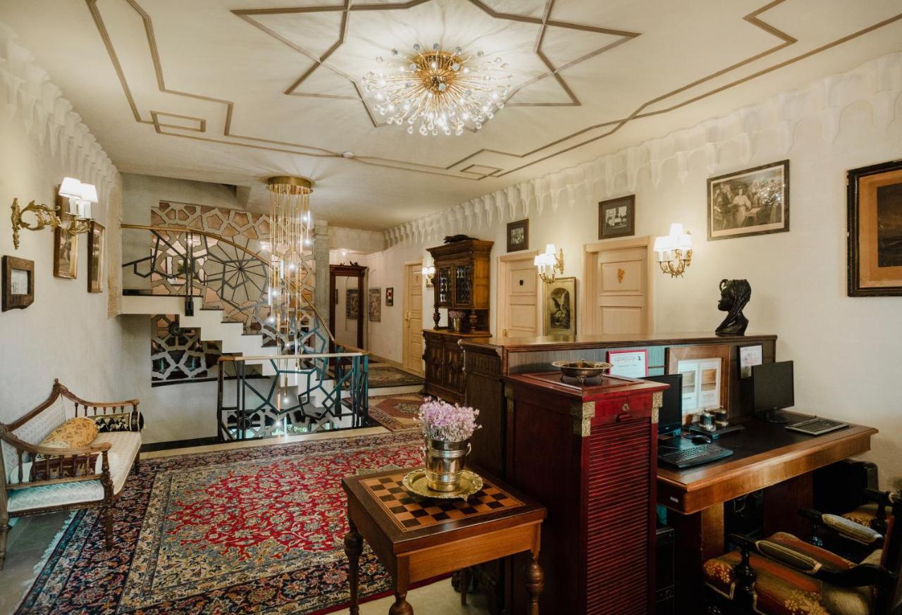 Vinotel Boutique Hotel Tbilisi Exteriör bild